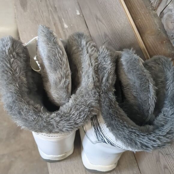 Rugged Outback Thermolite Tall Winter Snow Boots Women's Size 8 - Picture 4 of 10